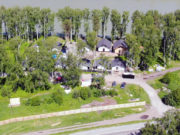 Майминские власти через суд требуют снести турбазу на берегу Катуни